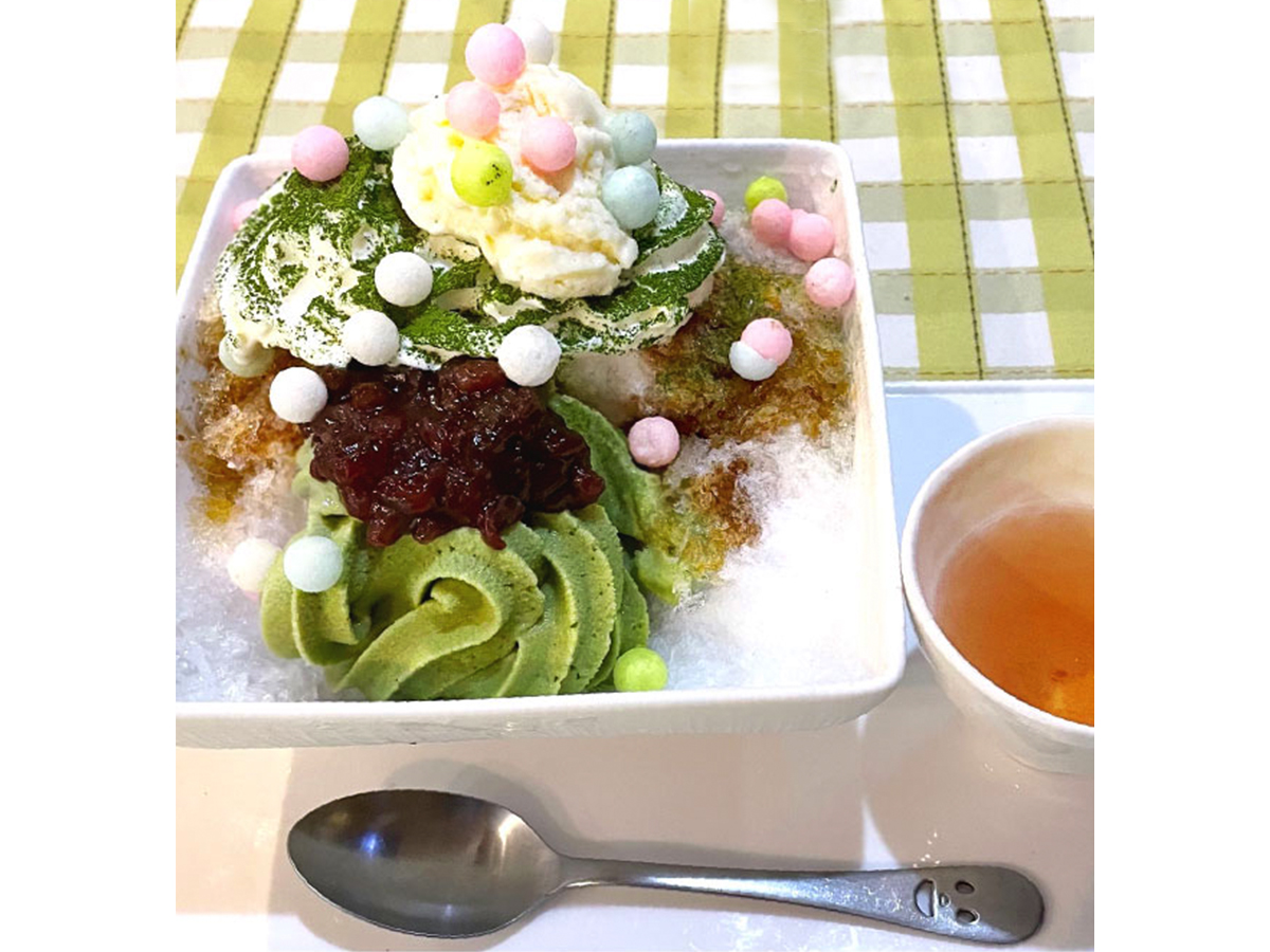 u'chi cafe