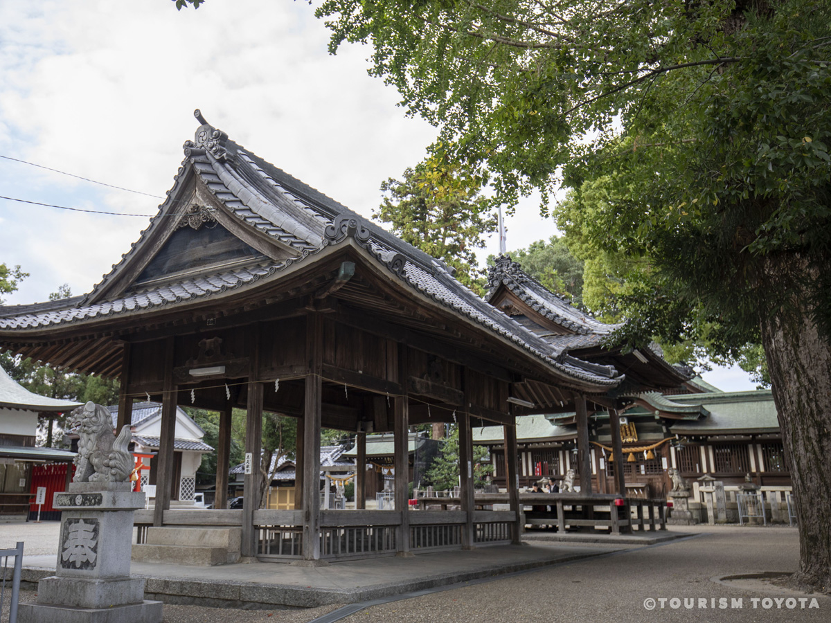 挙母神社