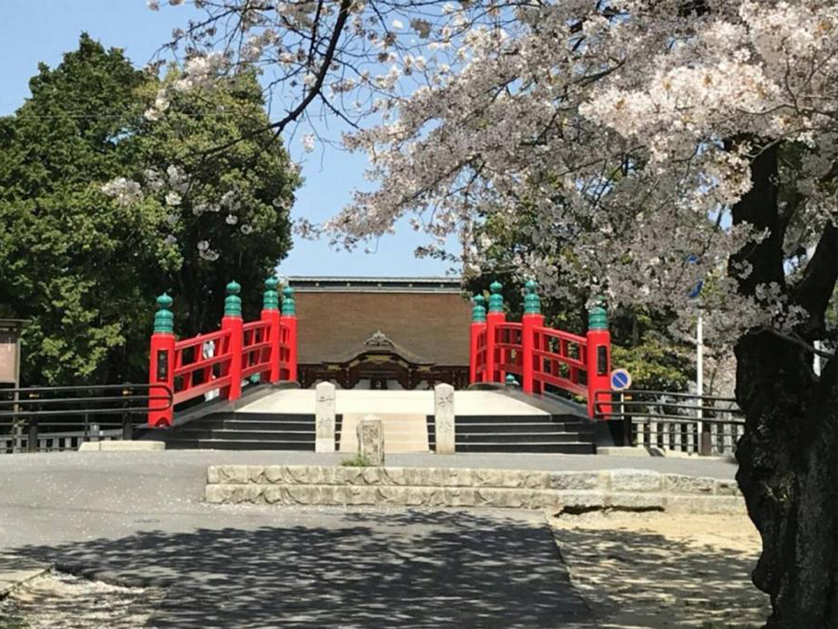 伊賀八幡宮