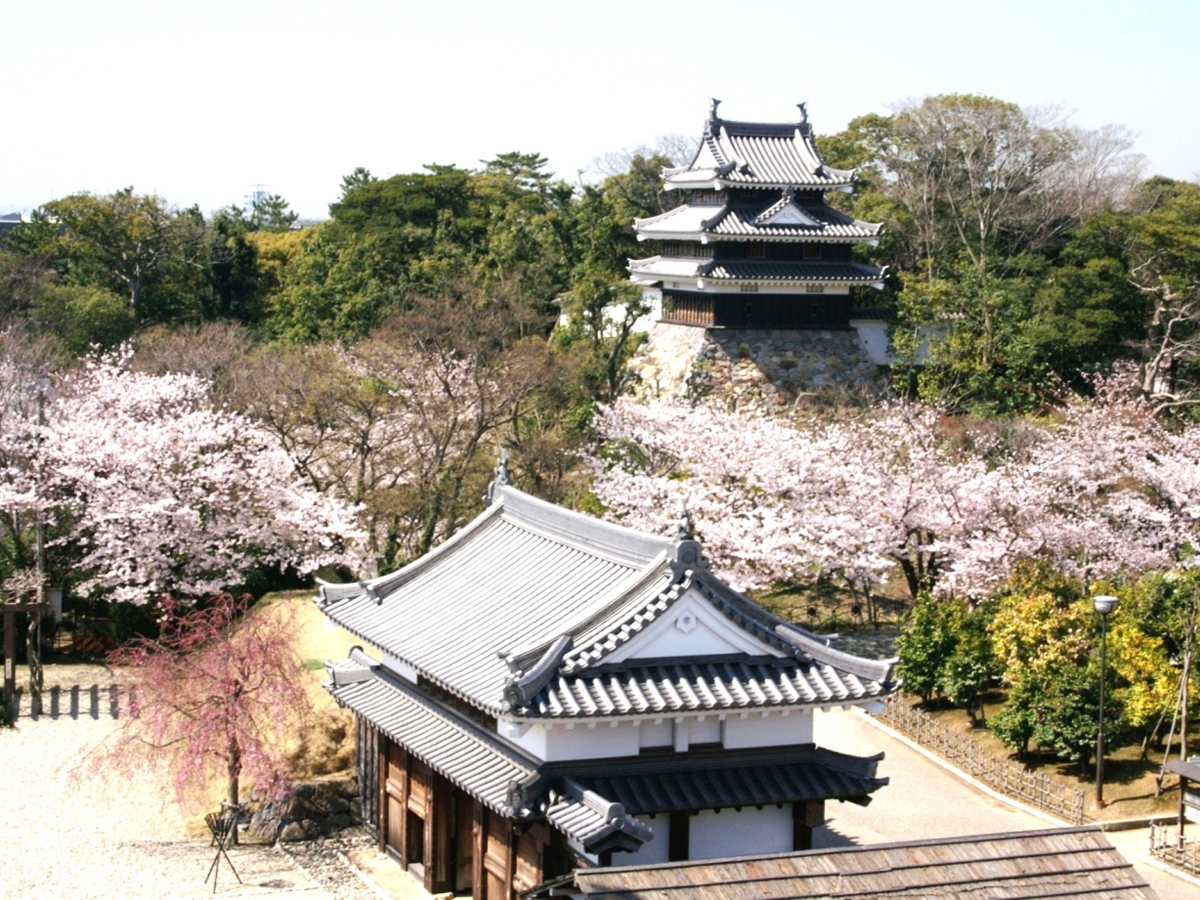 西尾市歴史公園 (西尾城と旧近衛邸)