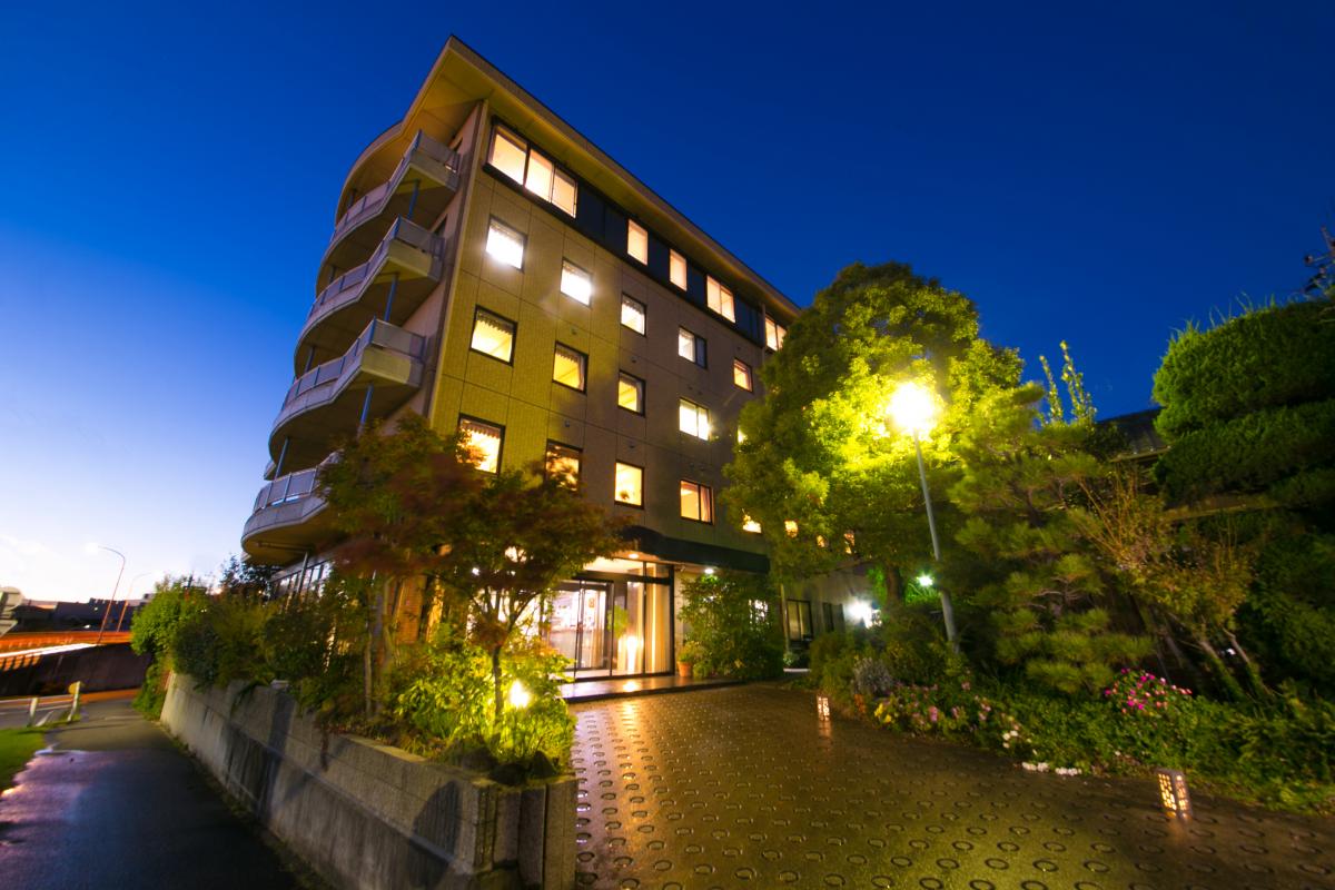 VISIT とよた割