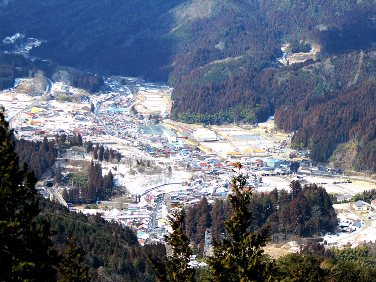 夏焼城ヶ山元旦登山