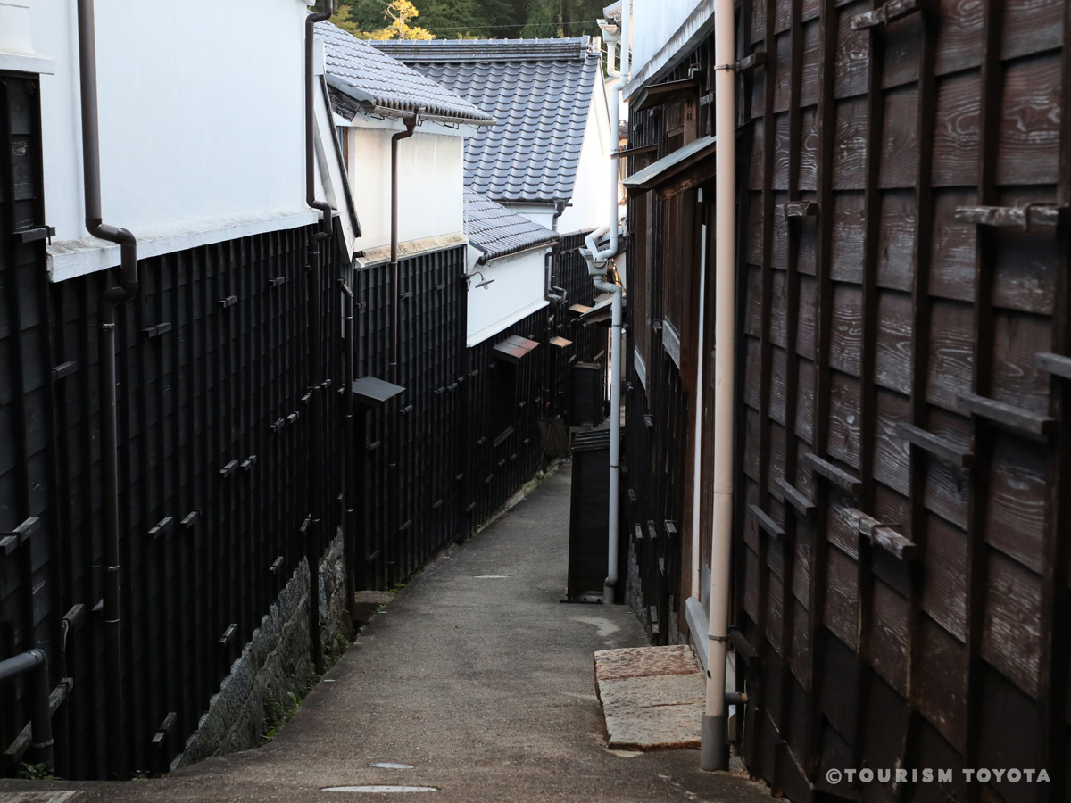 マンリン小路