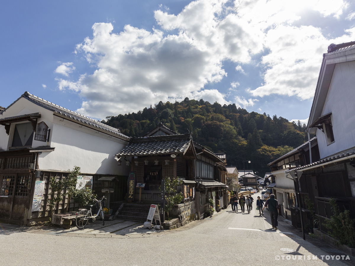 足助の町並み(重伝建の町並み)