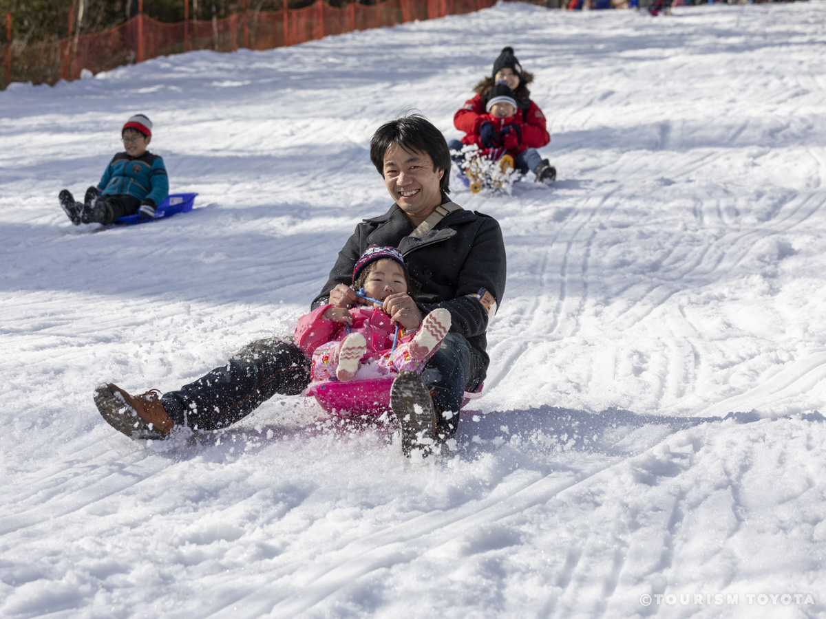 雪そりゲレンデ