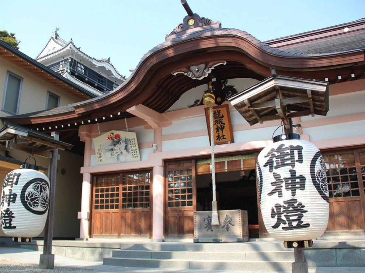 龍城神社