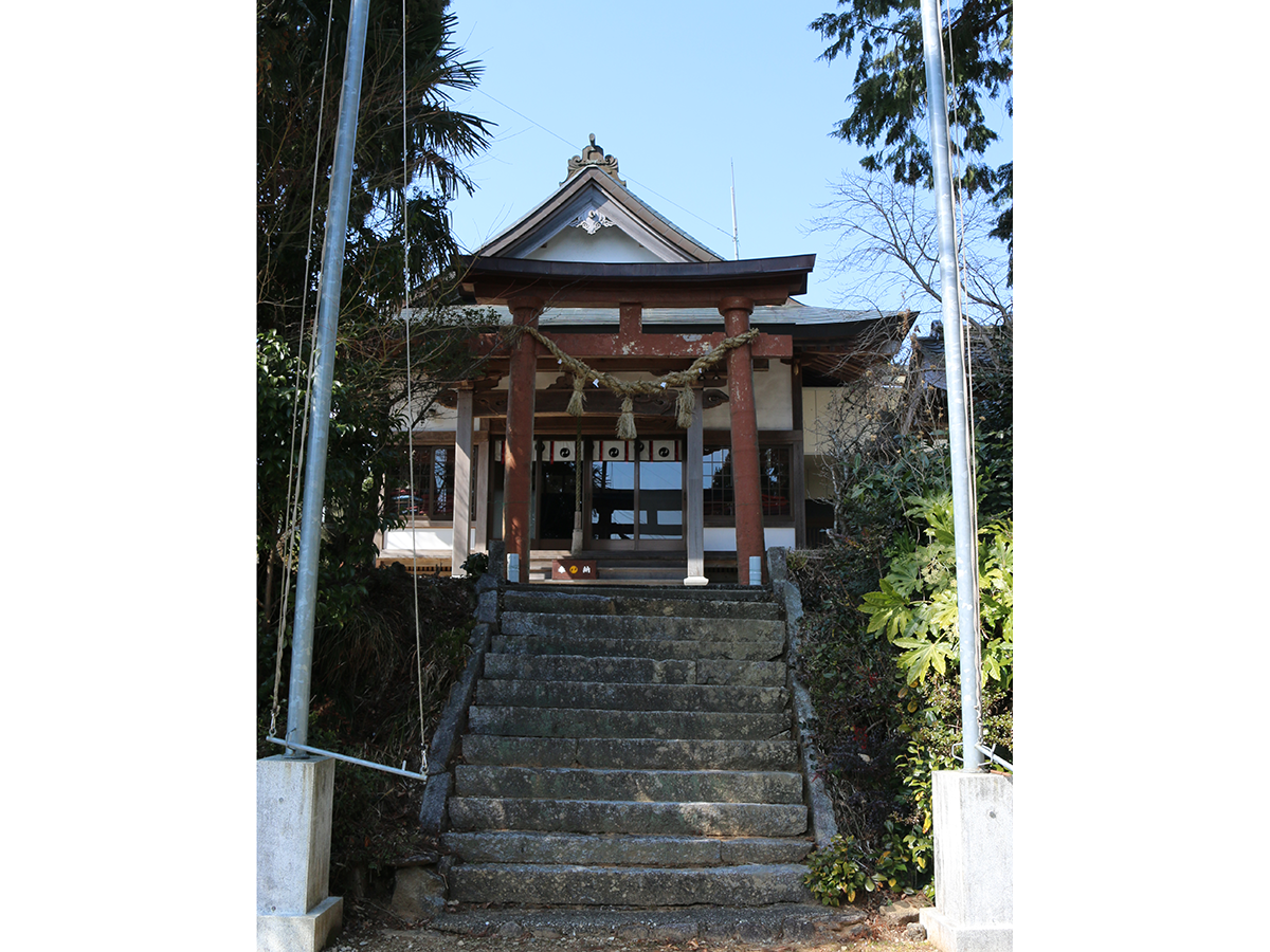 蚕霊神社