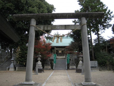 稲前神社