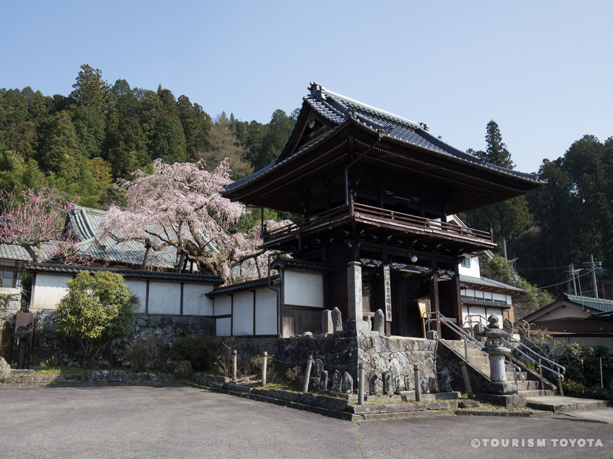 瑞龍寺