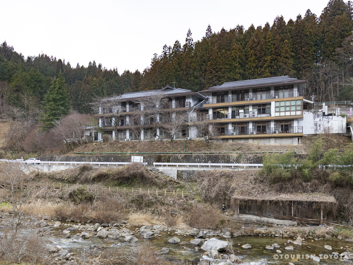 稲武夏焼温泉郷