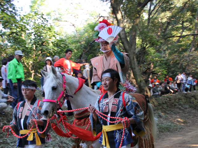 馬駈神事