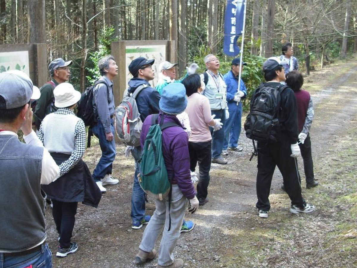 炭撒き体験(ほだ木のプレゼント付き)